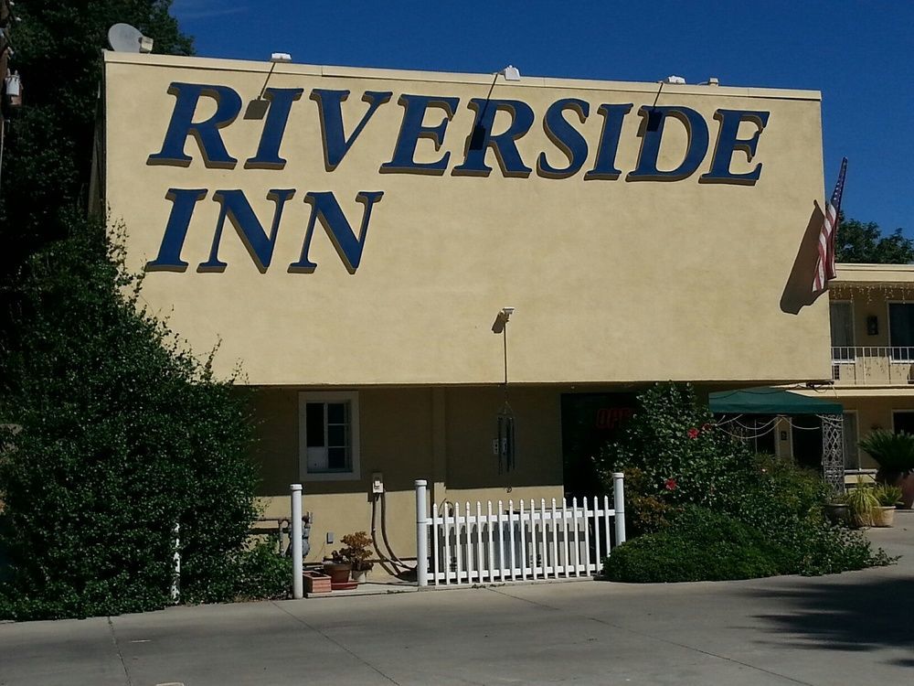 Colusa Riverside Inn ภายนอก รูปภาพ